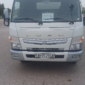 Mitsubishi Canter 2022