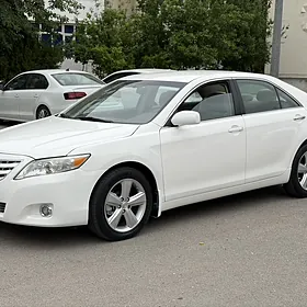 Toyota Camry 2010