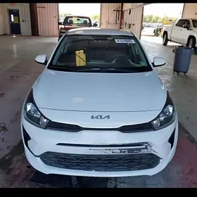 Kia Rio 2022