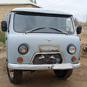 UAZ 452 1992