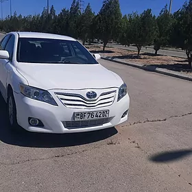 Toyota Camry 2010