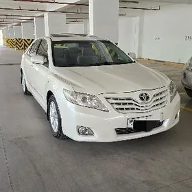 Toyota Camry 2010
