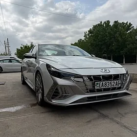 Hyundai Elantra 2021