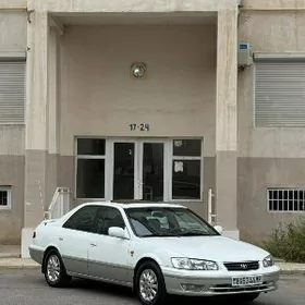 Toyota Camry 2000