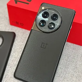 OnePlus 12