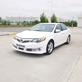 Toyota Camry 2012