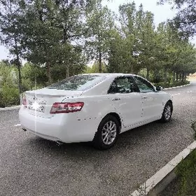Toyota Camry 2011