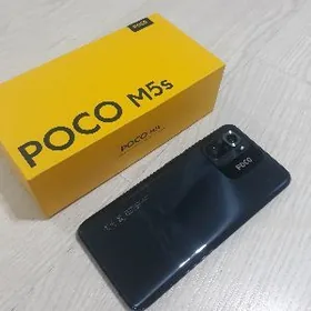 poco m5s