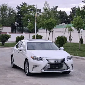 Lexus ES 350 2015