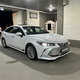 Toyota Avalon 2019