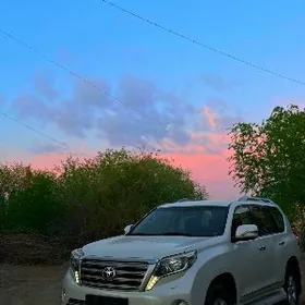 Toyota Land Cruiser Prado 2015