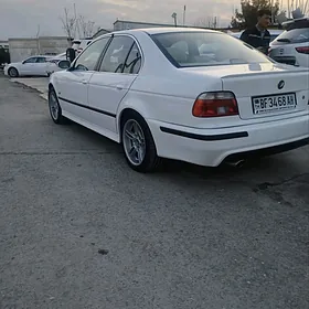 BMW 528 2001