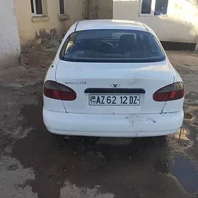 Daewoo Lanos 1999