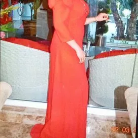 Вечернее платье