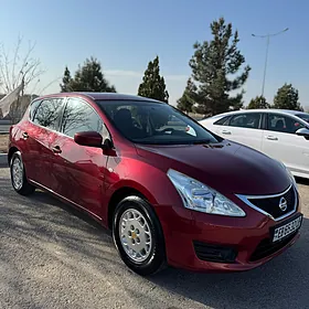Nissan Tiida 2014
