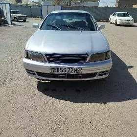 Nissan Cefiro 1996