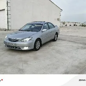 Toyota Camry 2005