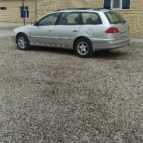 Toyota Avensis 1999