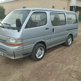 Toyota Hiace 1992