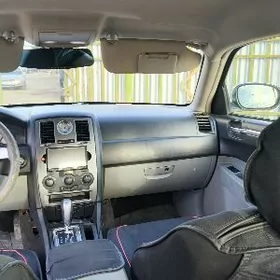 Chrysler 300 2005