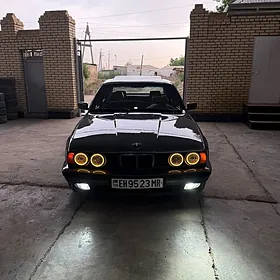 BMW 520 1990
