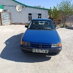 Opel Astra 1992