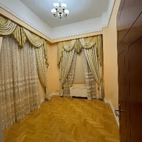 satlyk gurtly 1nji etazh 2 kom