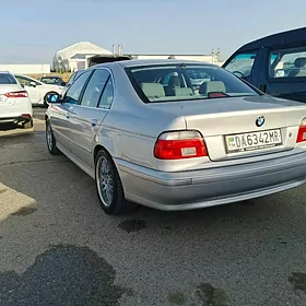 BMW E39 2002