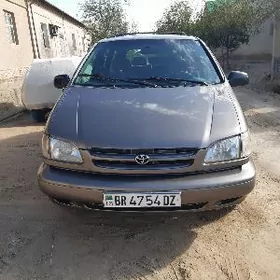 Toyota Sienna 1998