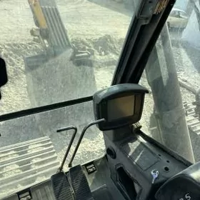 Caterpillar Excavator 2010