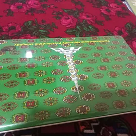 Компютер LENOVA