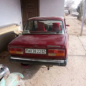 Lada 2107 1990
