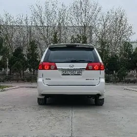 Toyota Sienna 2008
