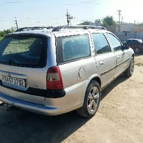 Opel Vectra 1998