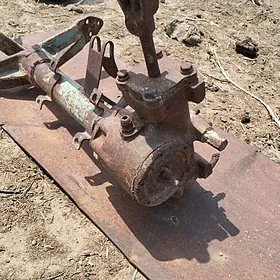 traktor relowoy