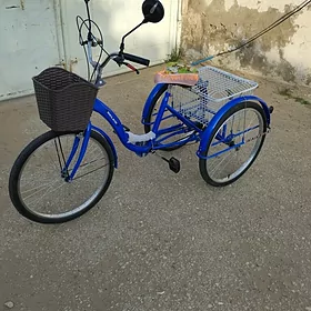 Üç aýakly tigir uly