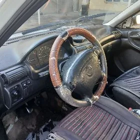 Opel Astra 1997