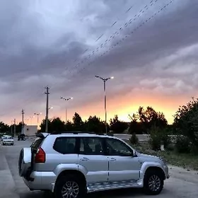 Toyota Land Cruiser Prado 2005