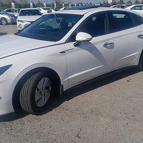 Hyundai Sonata 2020