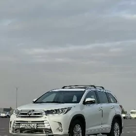 Toyota Highlander 2017
