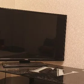 телевизор с подставкой