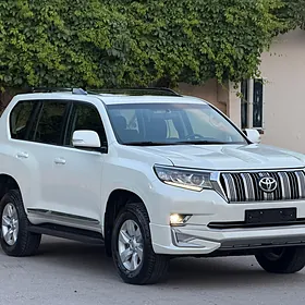 Toyota Land Cruiser Prado 2023