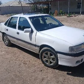 Opel Vectra 1990