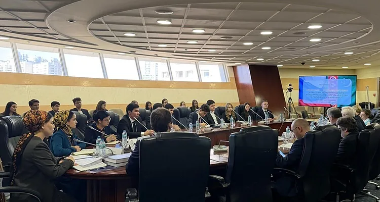 Türkmenistan we Russiýa ylym-bilim ulgamynda täze bilelikdäki taslamalary kesgitledi - img 3