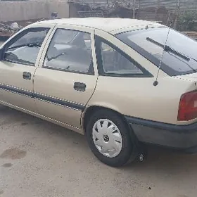 Opel Vectra 1992