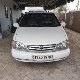 Toyota Sienna 2000