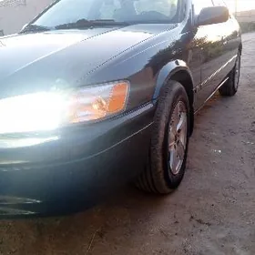Toyota Camry 1997