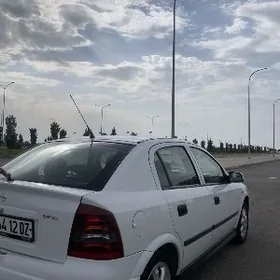 Opel Astra 2002