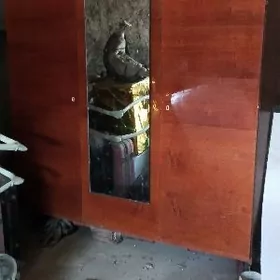 шкаф и комод