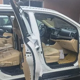 Toyota Highlander 2016